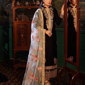 Zainab Chottani