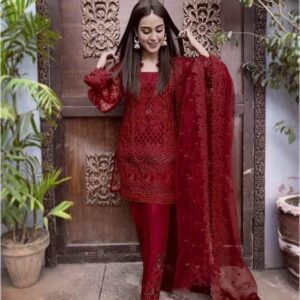 Zainab Chottani